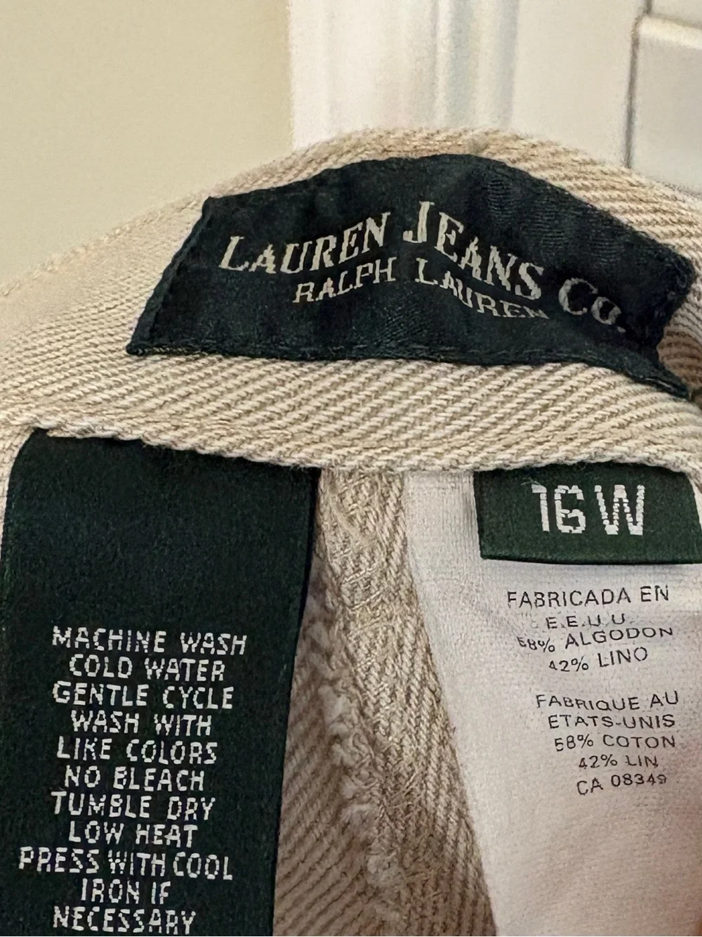 Ralph Lauren Lauren Jeans Co. Tan Crops Size 16W